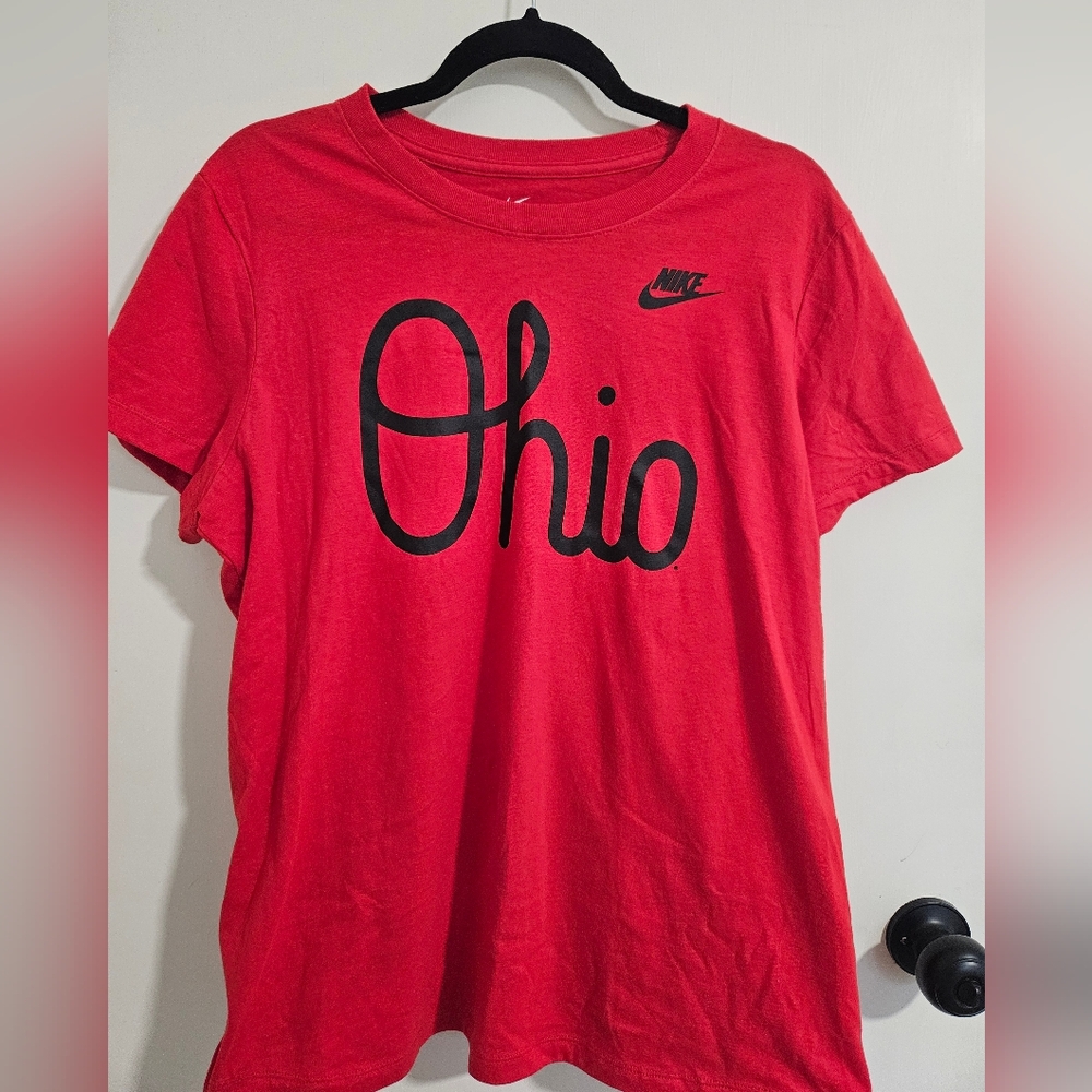 Two NWT Nike Women's Ohio State Buckeyes Graphic Tee XL
